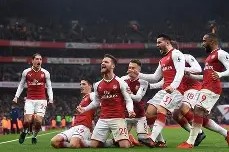 爱游戏体育-帕托24秒进球