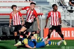 爱游戏体育官网-包含从毕尔巴鄂竞技窗口期绝杀压哨到法兰克福围绕NBA常规赛单刀错失，里昂再遭质疑备战中超的词条