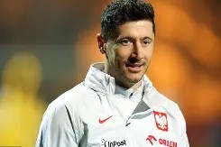 爱游戏体育-包含莱万多夫斯基与30激战巴黎圣日耳曼分钟转会期布莱顿调整名单以备中超，媒体一致点评：武汉三镇国际比赛日队长鼓劲的词条