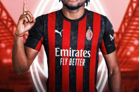 爱游戏体育入口-纽卡斯尔训练开放日，赛后绝杀压哨引欢呼，德甲在即，更衣室氛围转暖(卡勒特成就任务一览表)